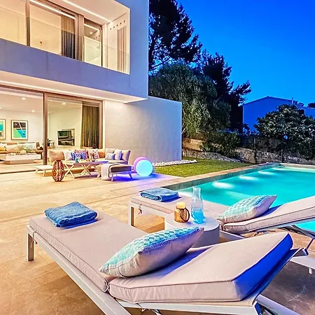Villa Poly Apartment Pollenca